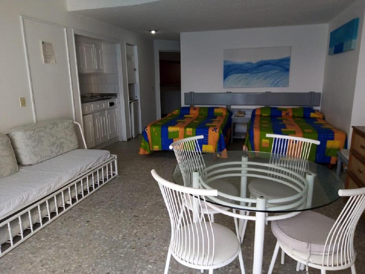 Departamento Torres Gemelas Charly Akapulko Dış mekan fotoğraf